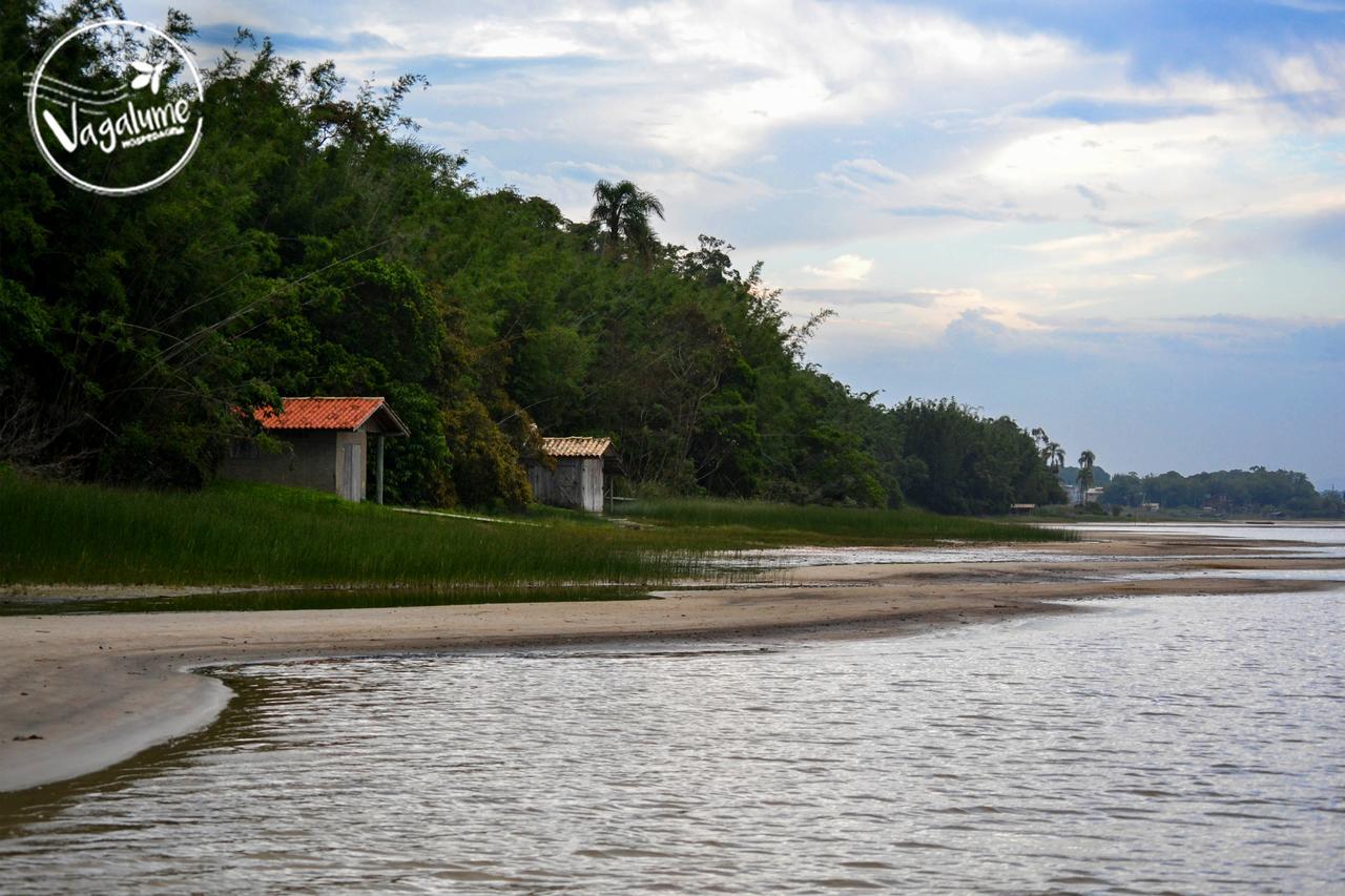 Vagalume Hospedagem Praia do Rosa Exterior foto